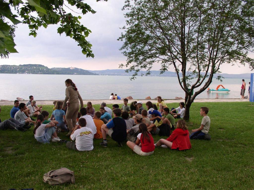 Rev Szallo Balaton Szantod Exterior photo